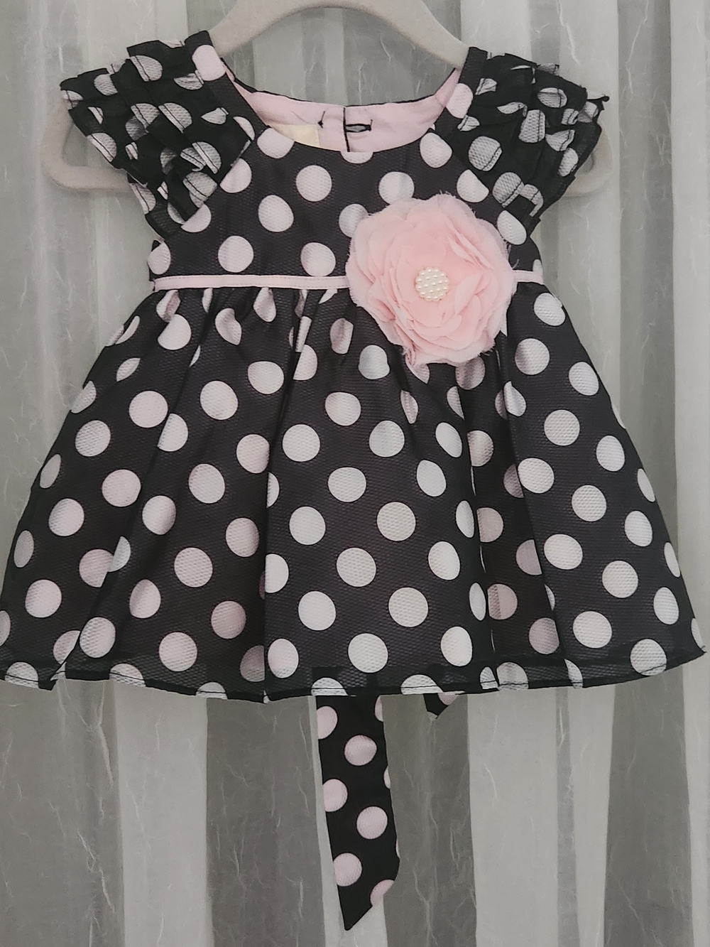 Laura Ashley Black Dress with Soft Pink Polka Dots and Flower, S 0-3m, EPreLC - Picture 2 of 6